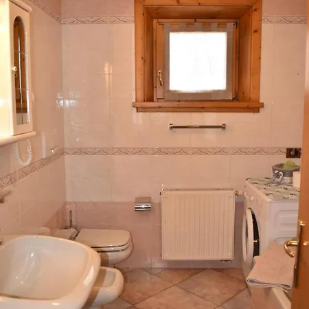 Apartament Trela 3 *
